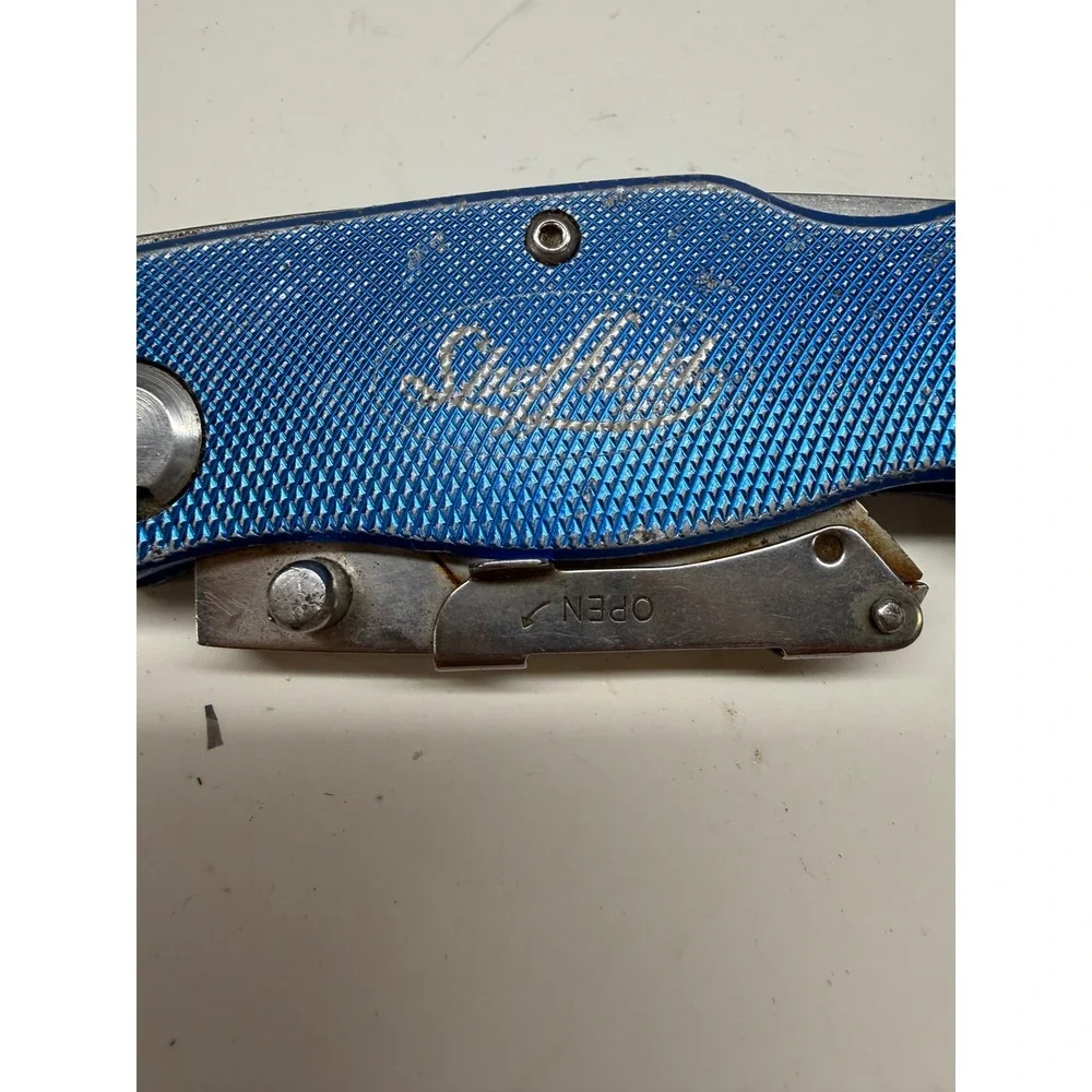 Sheffield Folding Utility Knife Blue Textured Aluminum Handle Pocket Clip